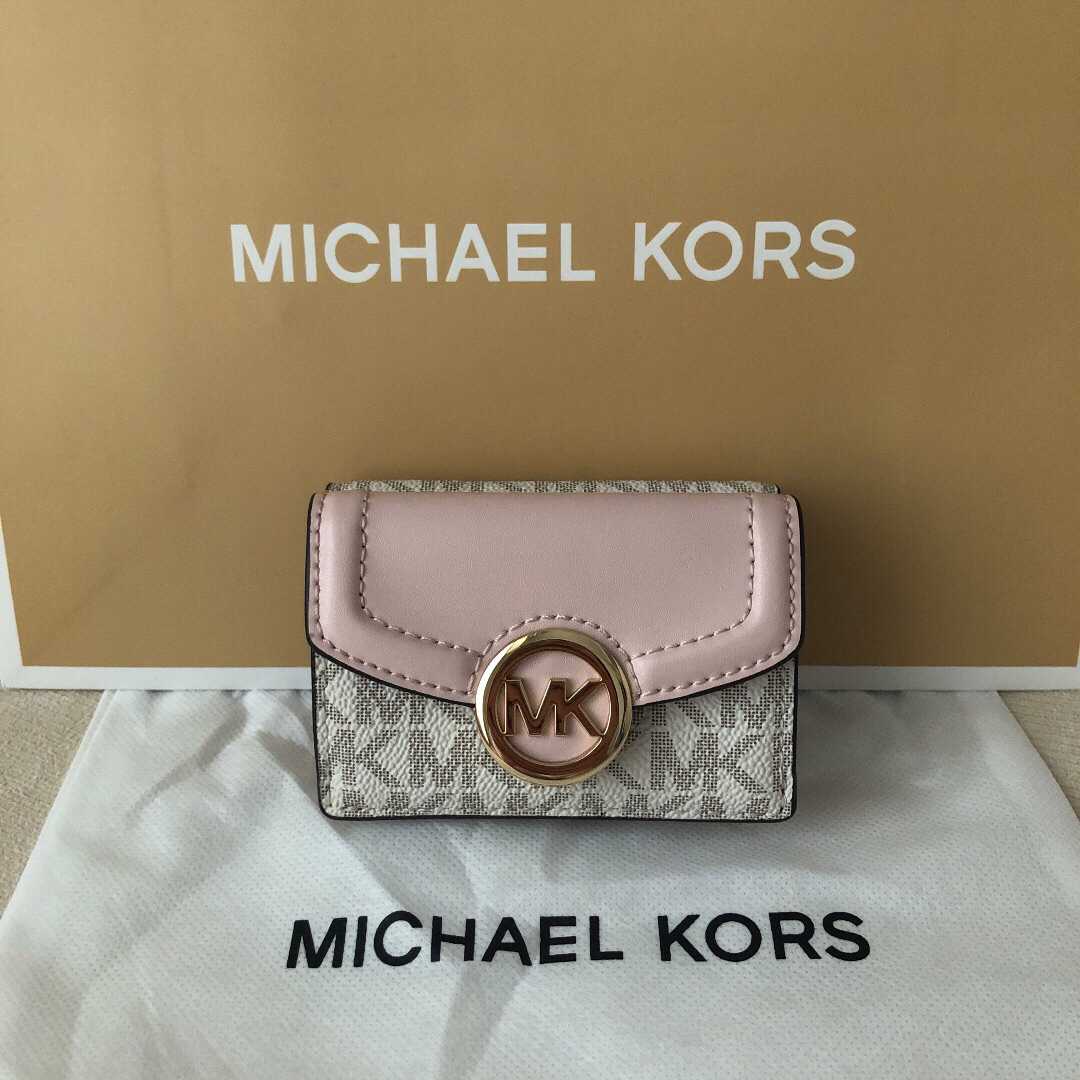 新品 マイケルコース MICHEAL KORS 三つ折り財布 シグネチャーピンク