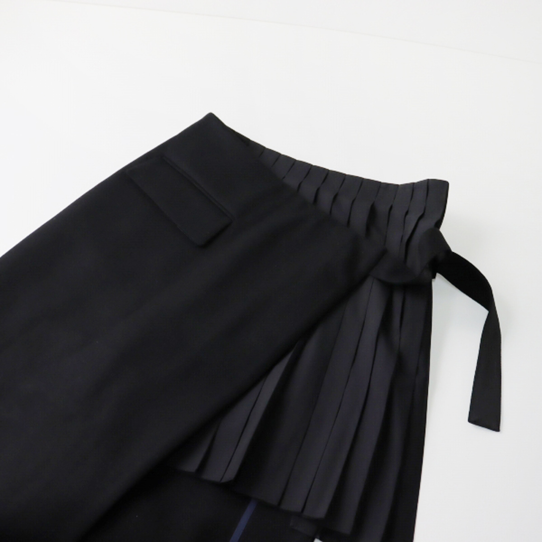 sacai(サカイ)の美品 2022AW Sacai サカイ Wool Melton Skirt  ウールメルトンスカート 2/ブラック 黒 プリーツ付き 巻き ラップ【2400013401661】 レディースのスカート(ひざ丈スカート)の商品写真