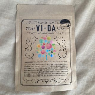 ヴィーダプラス(VIDA＋)のVI-DA ヴィーダ スムージー （ ピーチ風味）120g (ダイエット食品)