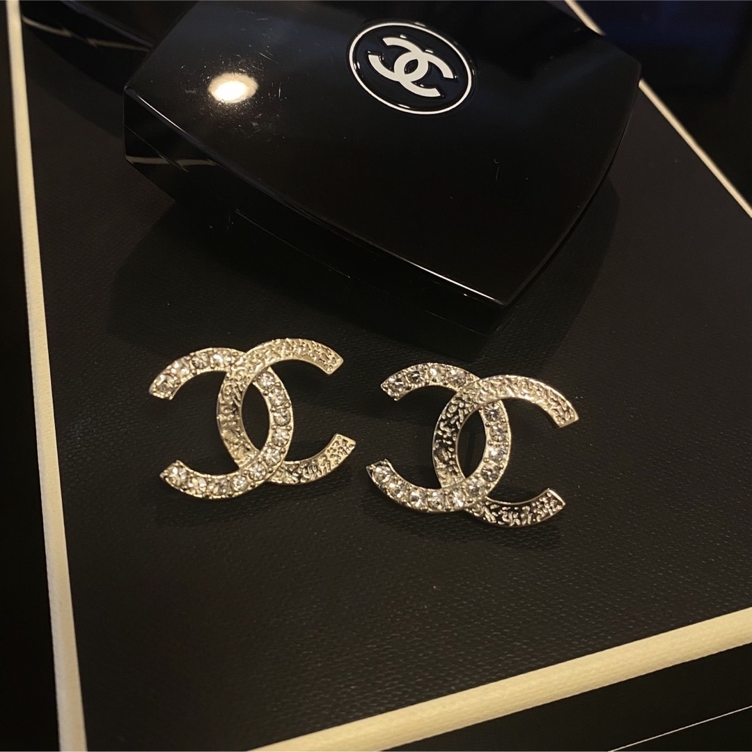 CHANEL(シャネル)のCHANEL ピアス⭐︎ダイヤ レディースのアクセサリー(ピアス)の商品写真