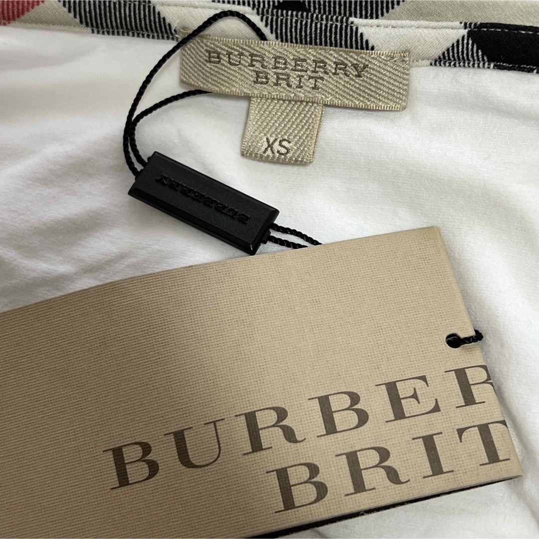 BURBERRY(バーバリー)のバーバリーブリット BURBERRY BRIT 半袖 Tシャツ レディースのトップス(Tシャツ(半袖/袖なし))の商品写真