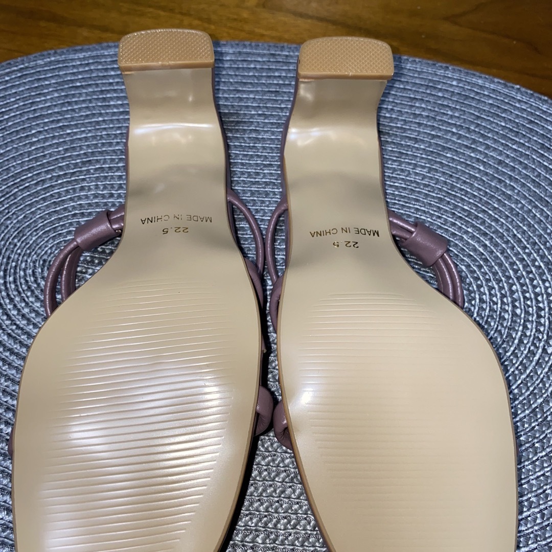 GRL(グレイル)のGRL グレイル　サンダルセット　新品未使用　サイズ22.5 レディースの靴/シューズ(サンダル)の商品写真