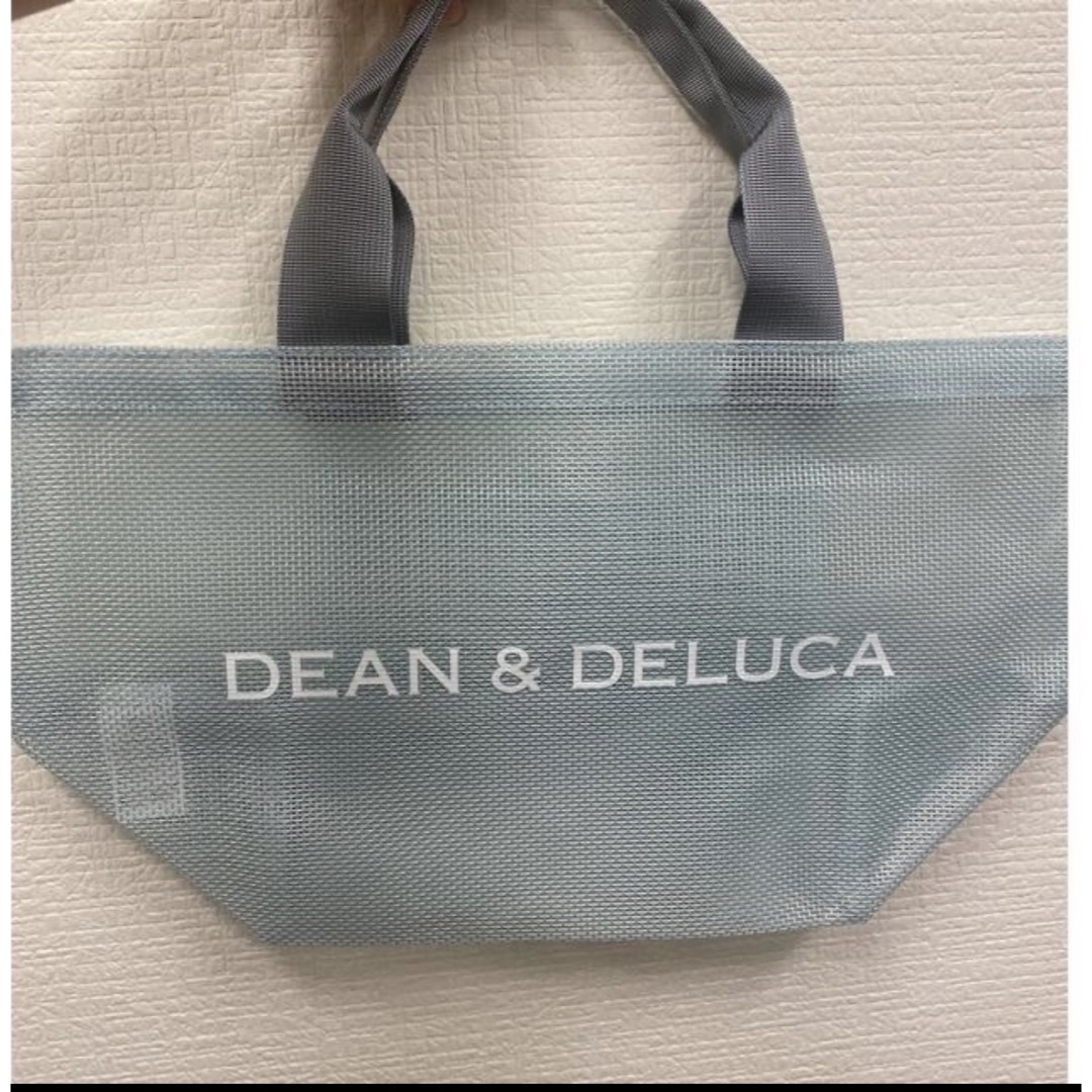 DEAN & DELUCA(ディーンアンドデルーカ)のDEAN & DELUCA　メッシュトートバッグ　ミントブルーSサイズ レディースのバッグ(エコバッグ)の商品写真