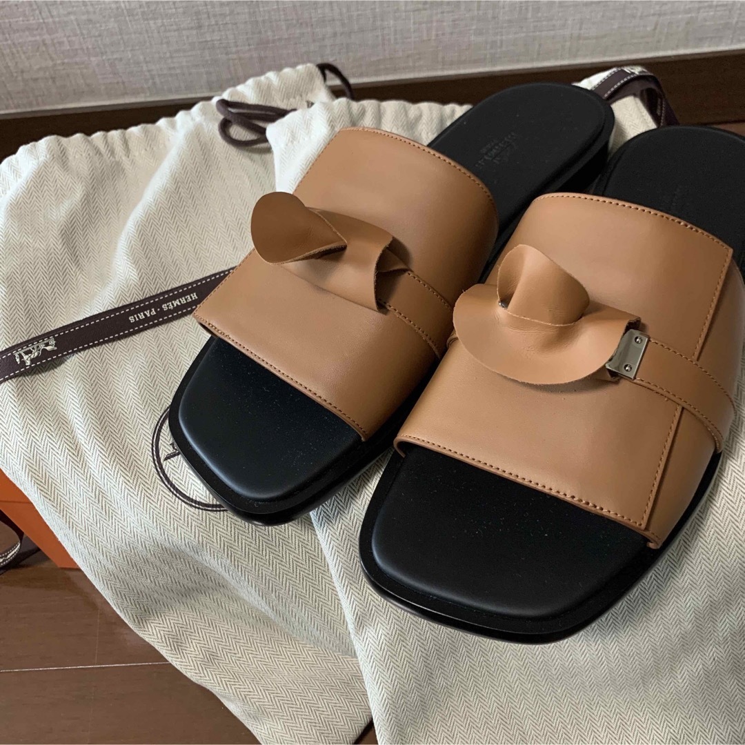 【新品未使用】HERMESエルメス メンズサンダル 42(26)ナチュラル