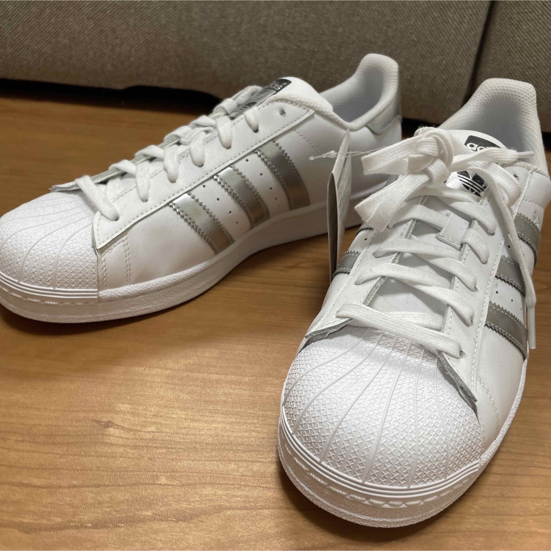 【最終値下げ】adidas  superstar新品・未使用