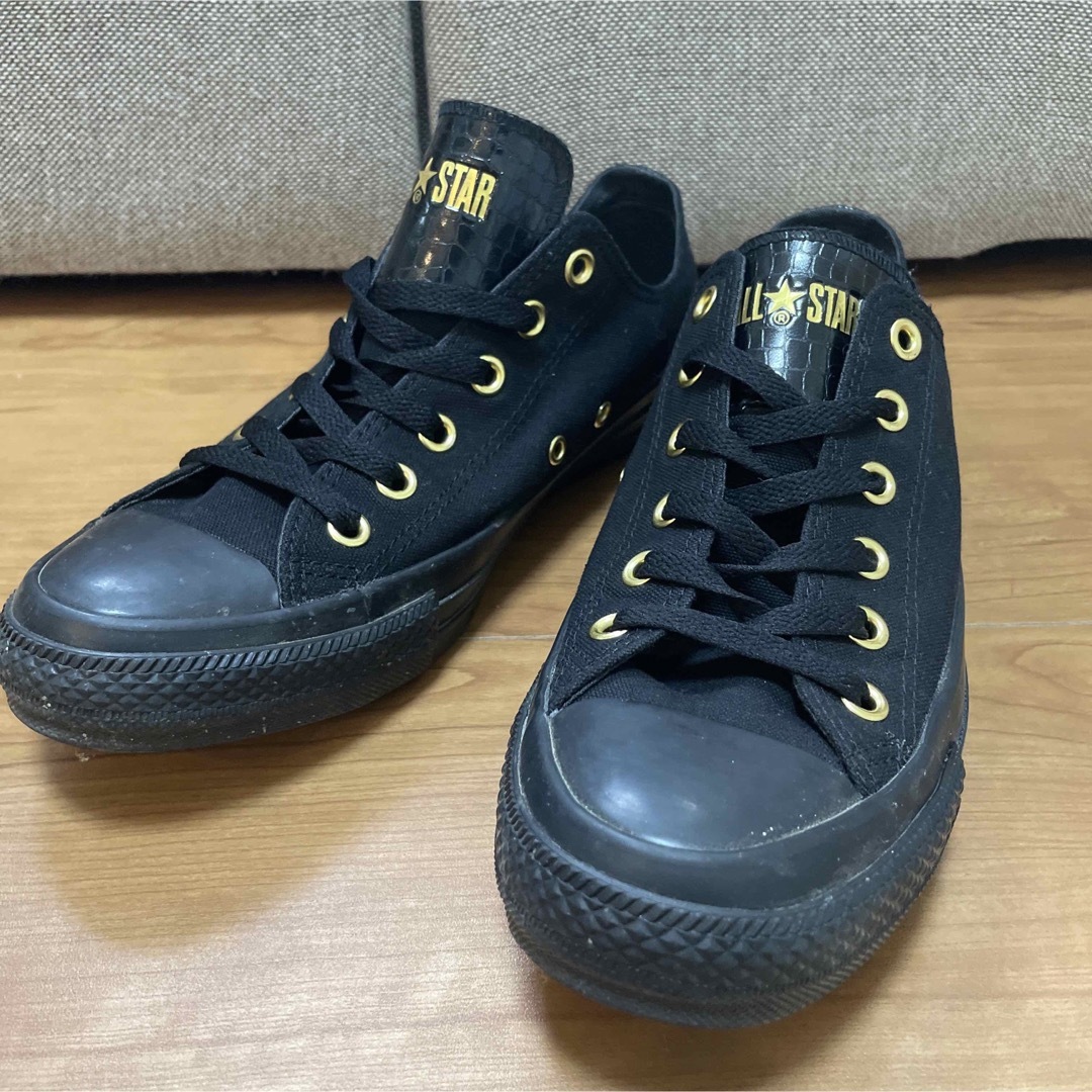 ALL STAR（CONVERSE）(オールスター)の美品　コンバース　オールスター　型押し　クロコダイル　黒　GOLDEYELET メンズの靴/シューズ(スニーカー)の商品写真