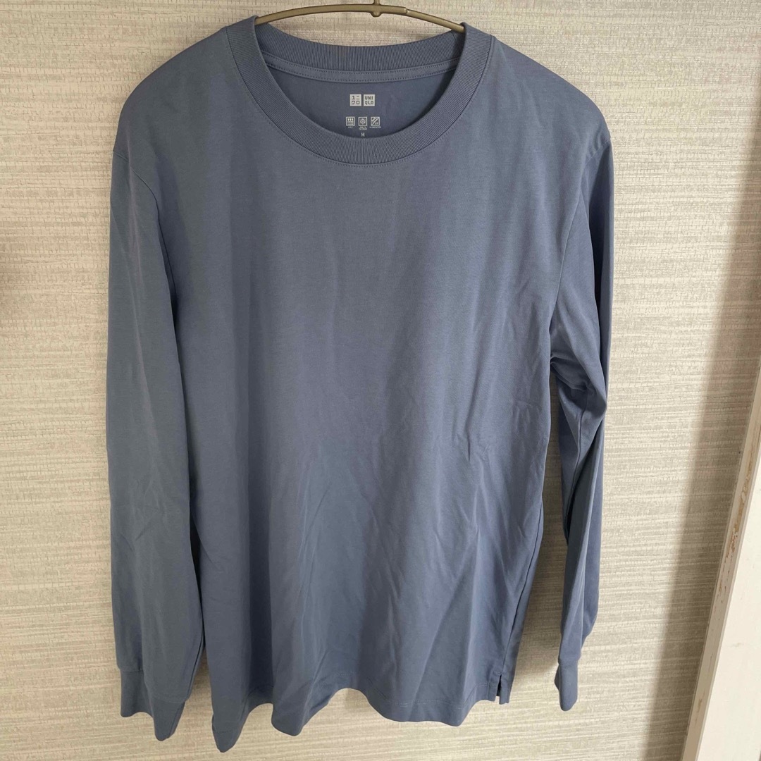 UNIQLO(ユニクロ)のユニクロ  メンズ  長袖  ブルー  AIRism  Mサイズ   メンズのトップス(Tシャツ/カットソー(半袖/袖なし))の商品写真