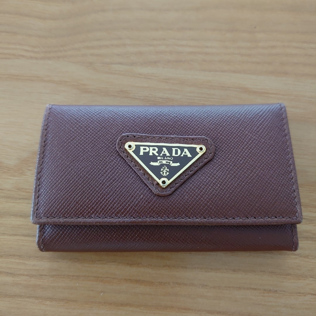 PRADA(プラダ)のPRADA　プラダ　6連キーケース　新品未使用 メンズのファッション小物(キーケース)の商品写真