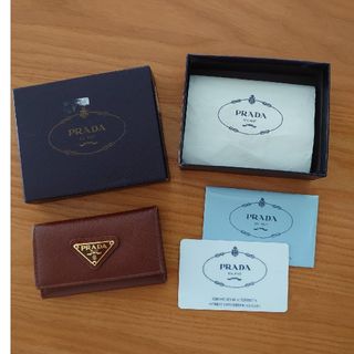 プラダ(PRADA)のPRADA　プラダ　6連キーケース　新品未使用(キーケース)