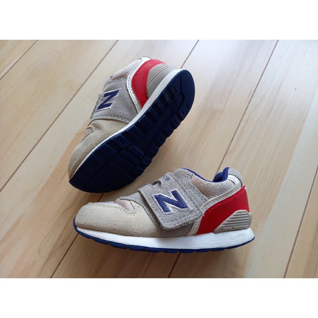 New Balance(ニューバランス)のNew balance キッズスニーカー 2足セット キッズ/ベビー/マタニティのキッズ靴/シューズ(15cm~)(スニーカー)の商品写真