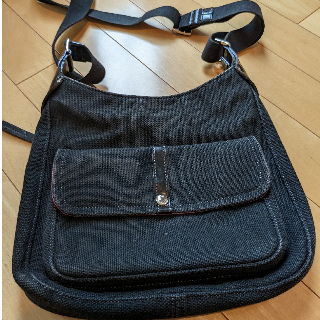 ELLE(エル)の☆ELLE☆ショルダーバック レディースのバッグ(ショルダーバッグ)の商品写真