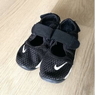 ナイキ(NIKE)のNIKE エアリフト キッズ 14cm(サンダル)