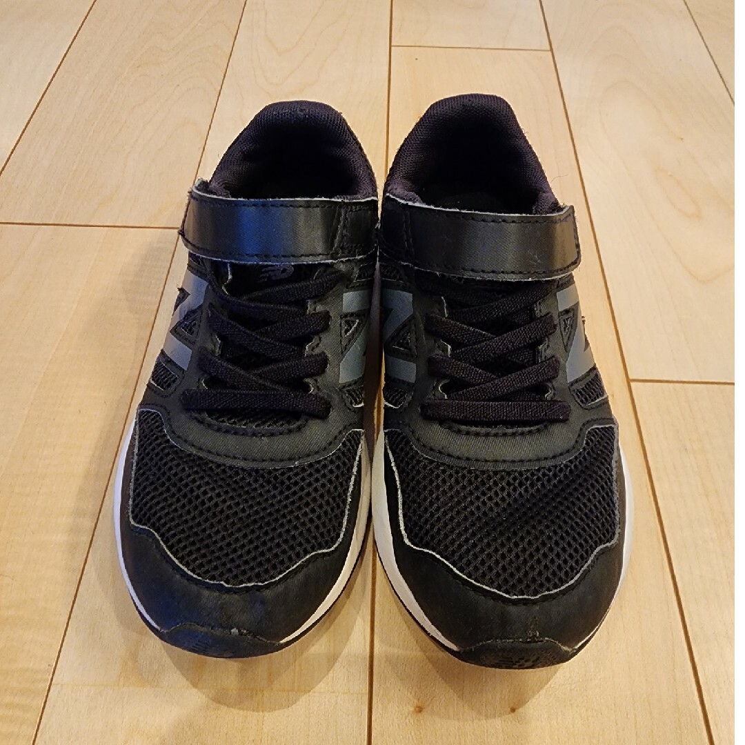 New Balance(ニューバランス)のニューバランス　キッズ　スニーカー　19.0cm キッズ/ベビー/マタニティのキッズ靴/シューズ(15cm~)(その他)の商品写真