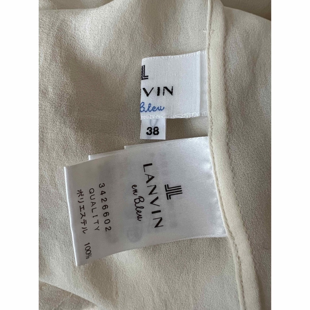 LANVIN en Bleu(ランバンオンブルー)のLANVIN en Bleu ブラウス 38 レディースのトップス(シャツ/ブラウス(長袖/七分))の商品写真