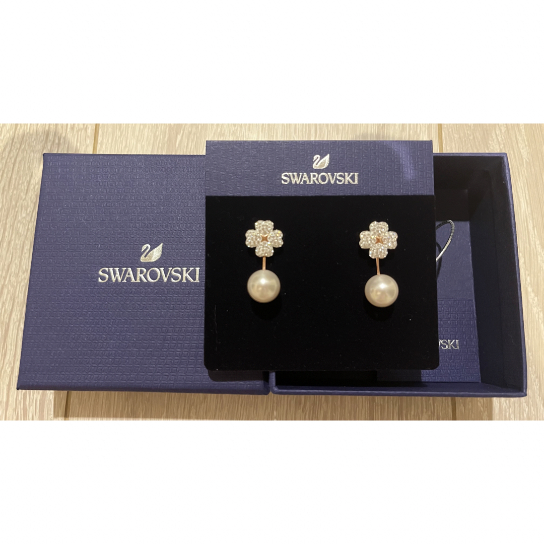 【SWAROVSKI】Latisha／ピアス