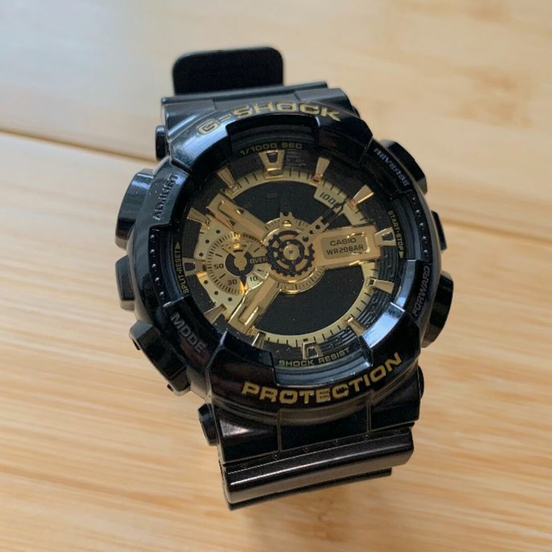 G-SHOCK(ジーショック)のG-SHOCK GA-110GB CASIO ブラック ゴールド 電池切れ メンズの時計(腕時計(デジタル))の商品写真