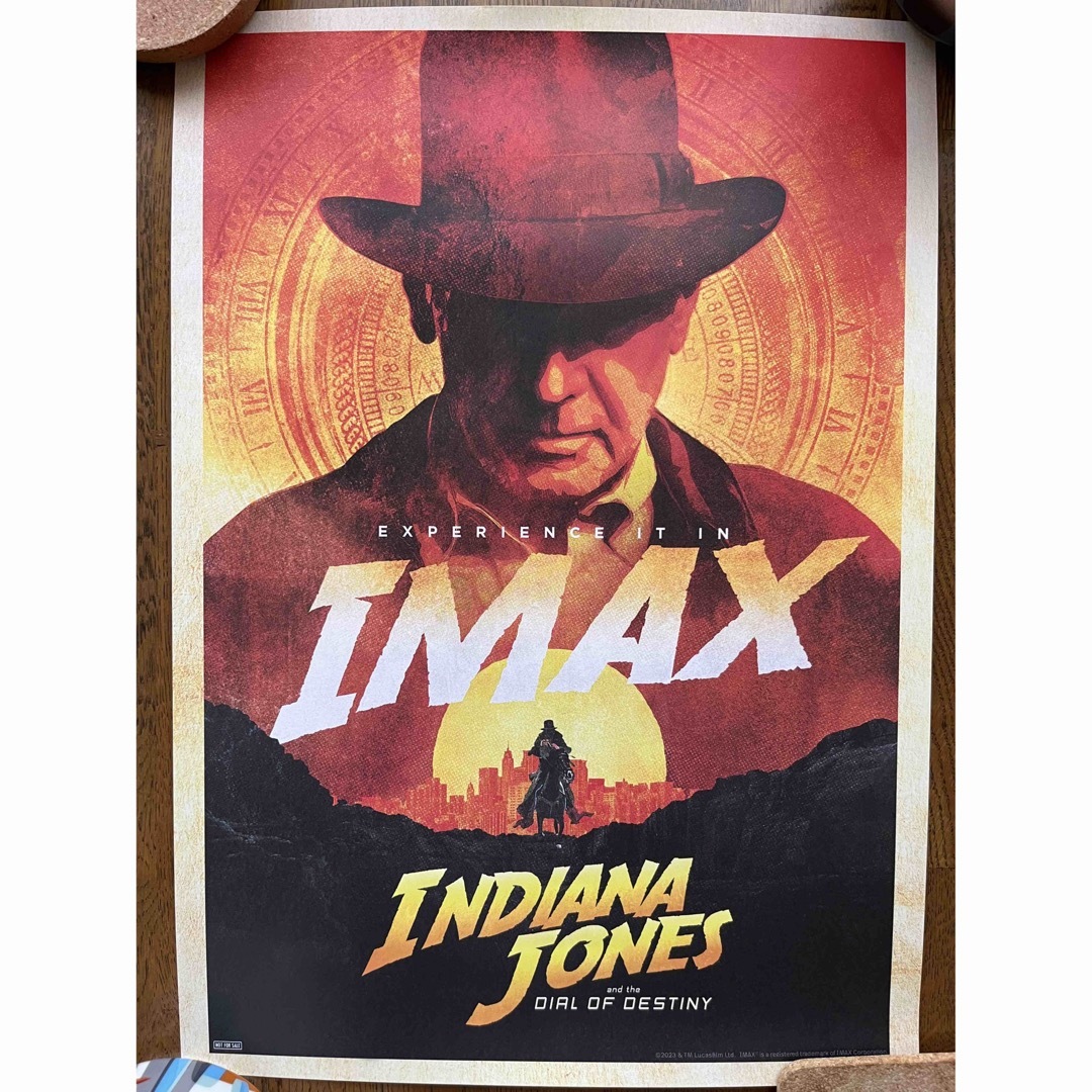ホワイトブラウン 映画ポスター インディジョーンズと運命のダイアル