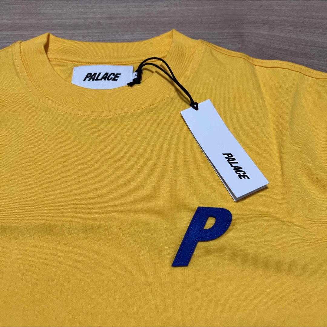 PALACE(パレス)のPalace Skateboards パレス Pロゴ Tシャツ 新品未使用 M メンズのトップス(Tシャツ/カットソー(半袖/袖なし))の商品写真