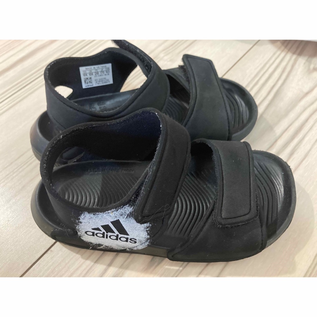 adidas(アディダス)の【使用少なめ】アディダスサンダル16.5cm キッズ/ベビー/マタニティのキッズ靴/シューズ(15cm~)(サンダル)の商品写真