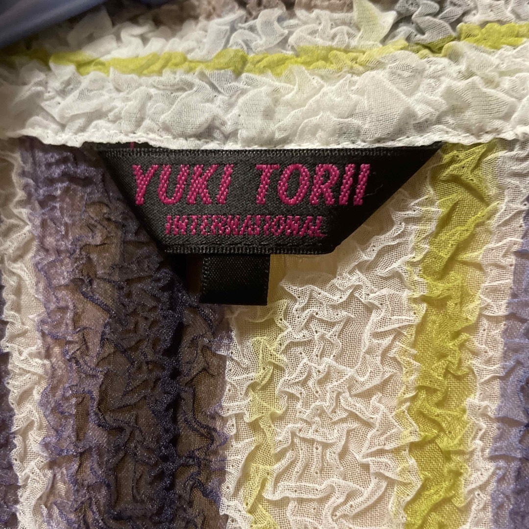 YUKI TORII INTERNATIONAL(ユキトリイインターナショナル)のユキトリイ インターナショナル GプリーツL ジャケット レディースのジャケット/アウター(その他)の商品写真