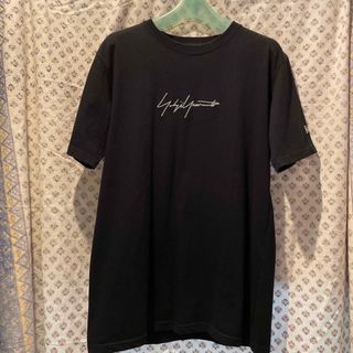 ヨウジヤマモト(Yohji Yamamoto)の【わぴ様専用】ヨウジヤマモト×ニューエラ 刺繍ロゴTシャツ(Tシャツ/カットソー(半袖/袖なし))