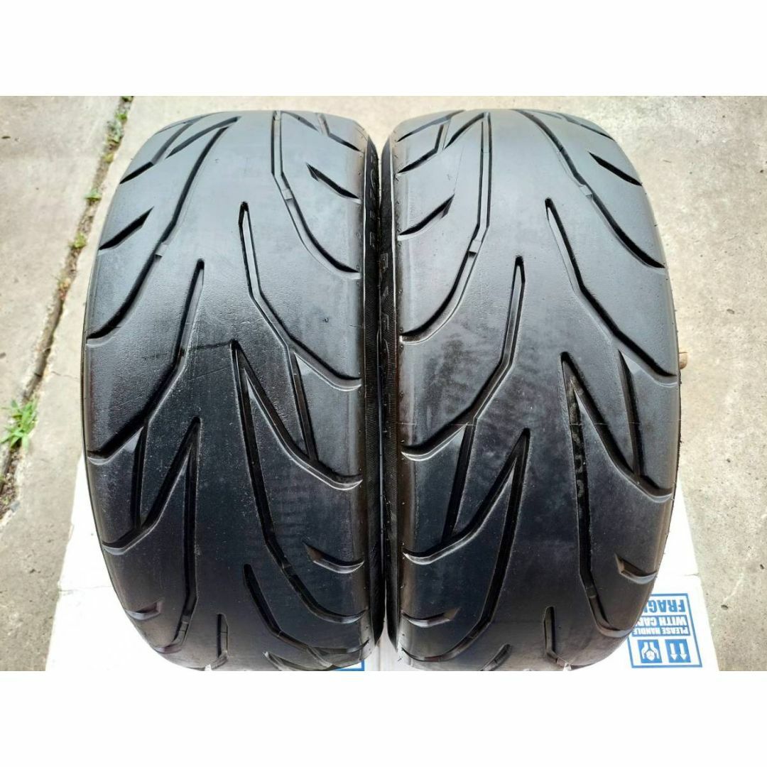 195/50R16 2本 AVON 希少サイズ! ロードスター、ロータスなどに