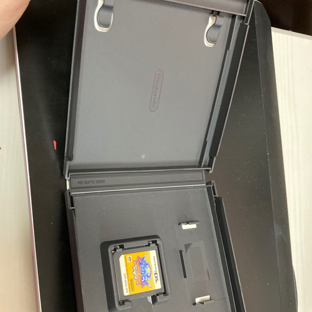 【中古】星のカービィ 参上！ ドロッチェ団 DS エンタメ/ホビーのゲームソフト/ゲーム機本体(携帯用ゲームソフト)の商品写真