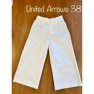 ユナイテッドアローズ(UNITED ARROWS)のUnited Arrows ユナイテッドアローズ ワイドパンツ 38 白(カジュアルパンツ)