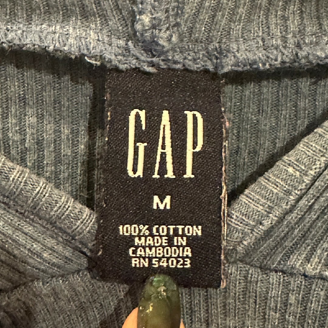 GAP(ギャップ)のGAP　ギャップ　プルオーバーパーカー　リブニット　ブルー　青 レディースのトップス(パーカー)の商品写真