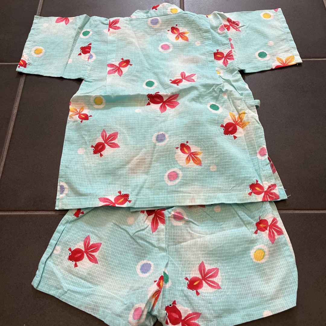 女の子浴衣 キッズ/ベビー/マタニティのキッズ服女の子用(90cm~)(甚平/浴衣)の商品写真