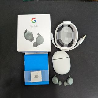 グーグルピクセル(Google Pixel)の【美品】Pixel Buds A-Series ダークオリーブ(ヘッドフォン/イヤフォン)