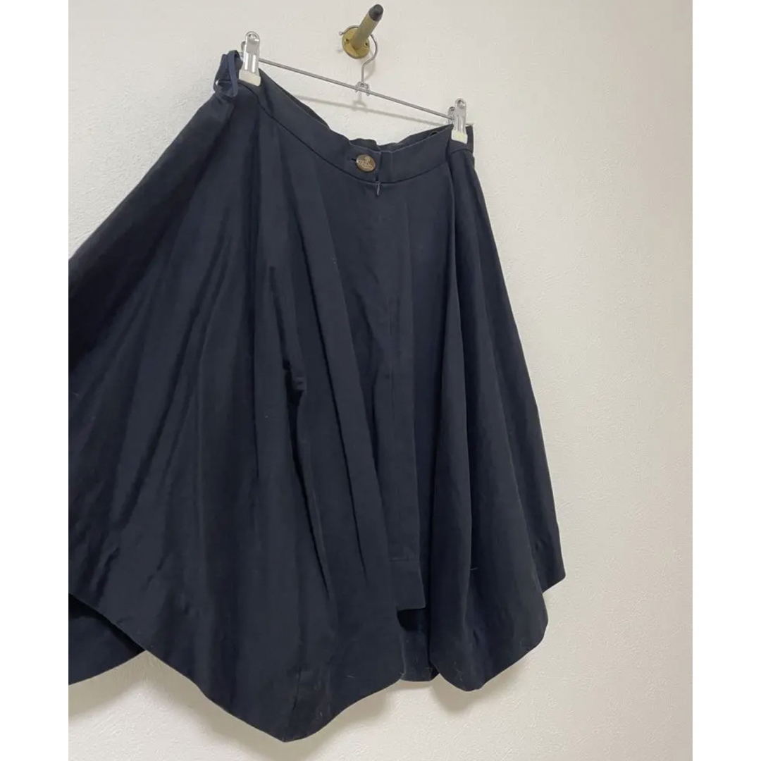 信用第一】 VivienneWestwood アシンメトリースカート -ひざ丈スカート