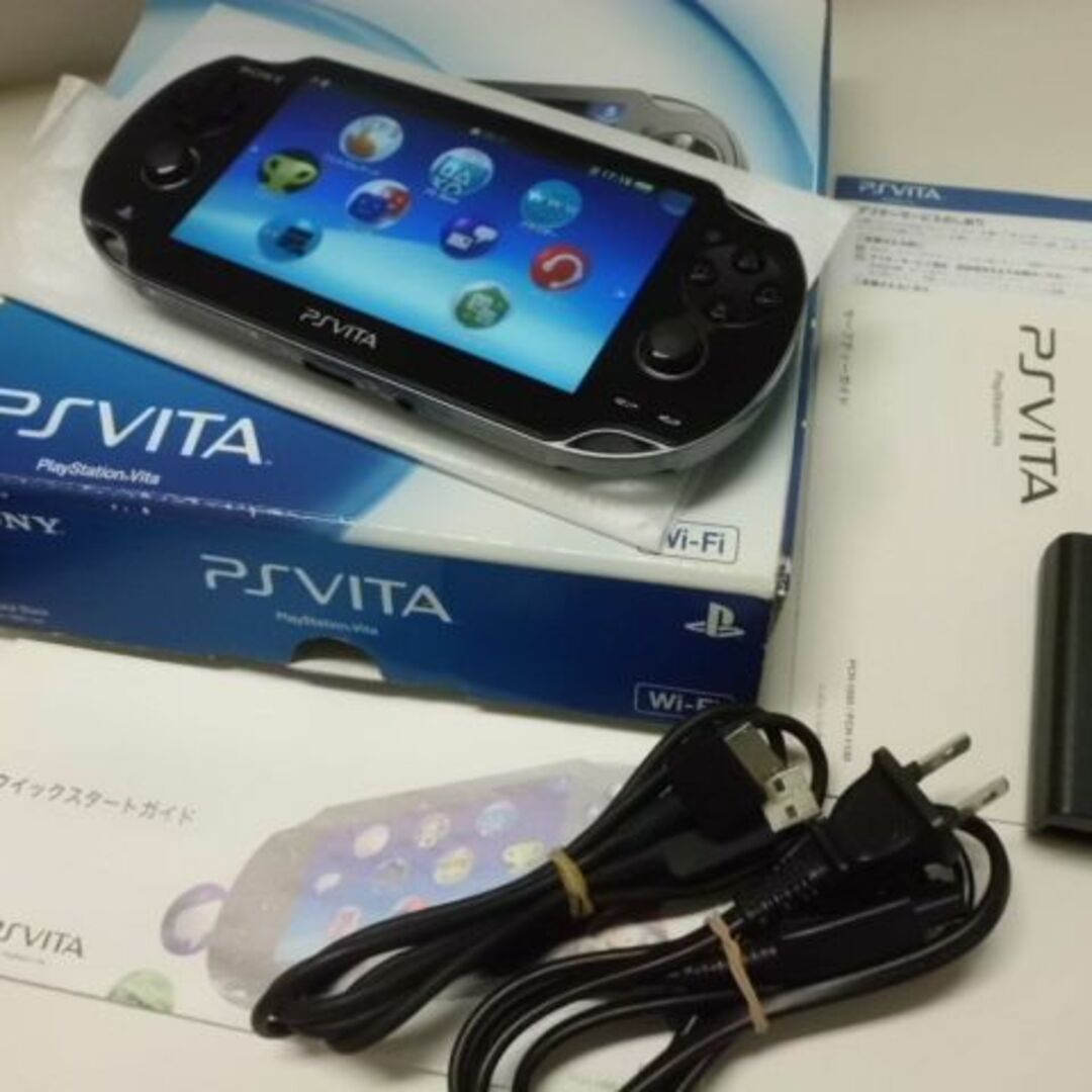 エンタメ/ホビーPSVITA PCH-1000 - 携帯用ゲーム機本体