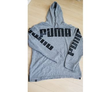 プーマ(PUMA)のPUMAフード付きトレーナー👕(トレーナー/スウェット)