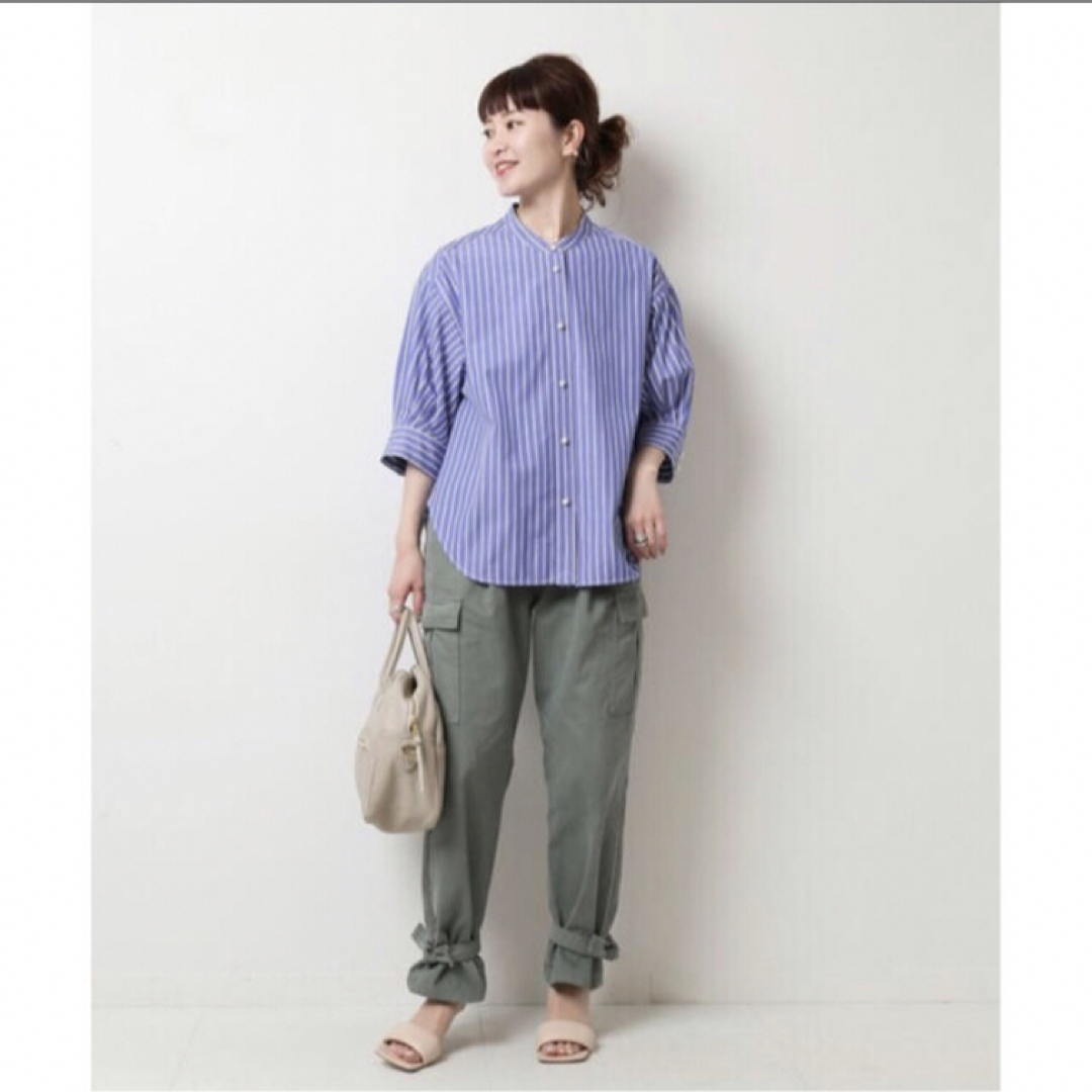 Spick & Span(スピックアンドスパン)のSpick & Span ≪WEB限定≫パールボタンギャザースリーブシャツ レディースのトップス(シャツ/ブラウス(長袖/七分))の商品写真