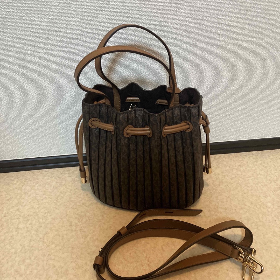 Michael Kors - マイケルコース 巾着ショルダーバッグの通販 by 断捨離