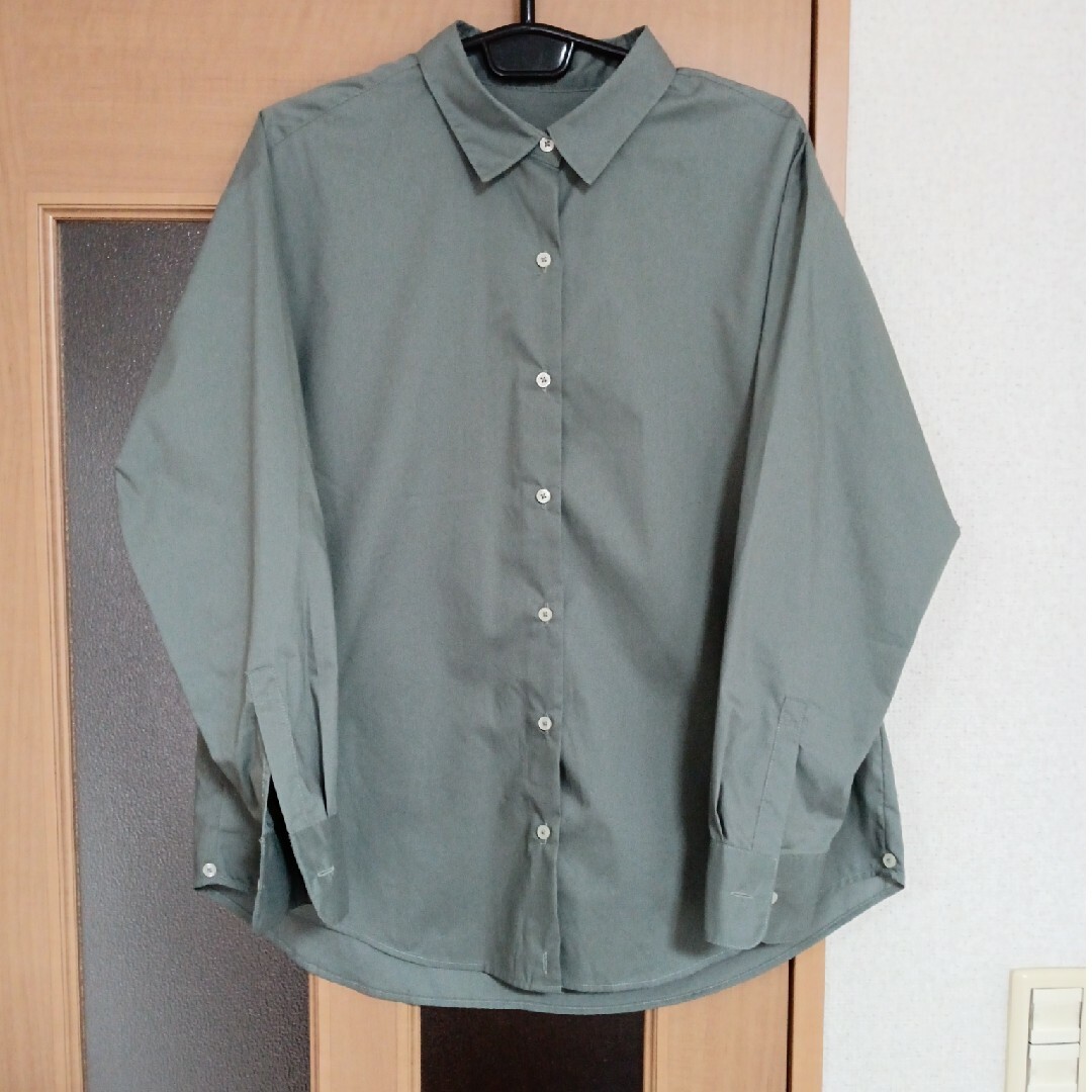 ゆきうさぎ様専用ページです美品 レディース GU グレーワイシャツ M