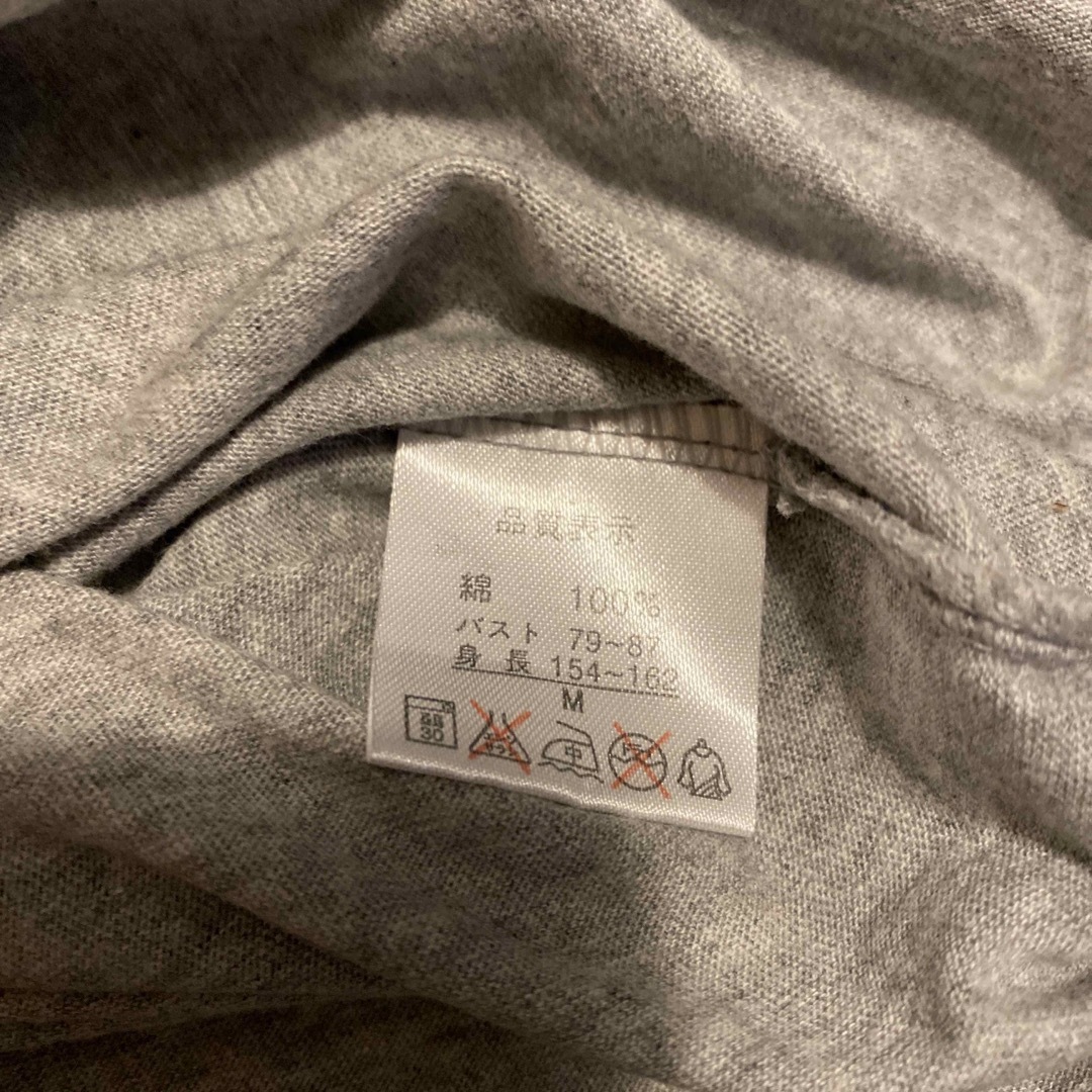 ともまるさん専用亜土ちゃんTシャツ　M グレー系 レディースのトップス(Tシャツ(半袖/袖なし))の商品写真