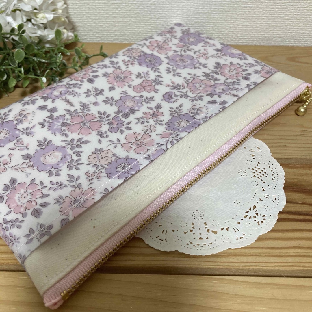 リバティ ラミネート アロナ 通帳マスクポーチ ハンドメイド*の通販