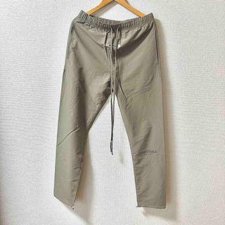 ESSENTIALS HO20 TRACK PANT