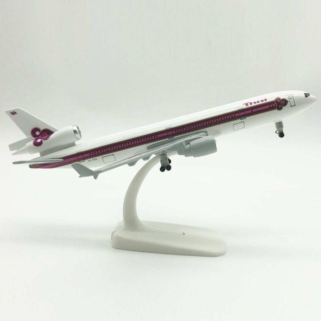 タイ航空 MD-11 飛行機模型 21cm エンタメ/ホビーのおもちゃ/ぬいぐるみ(模型/プラモデル)の商品写真