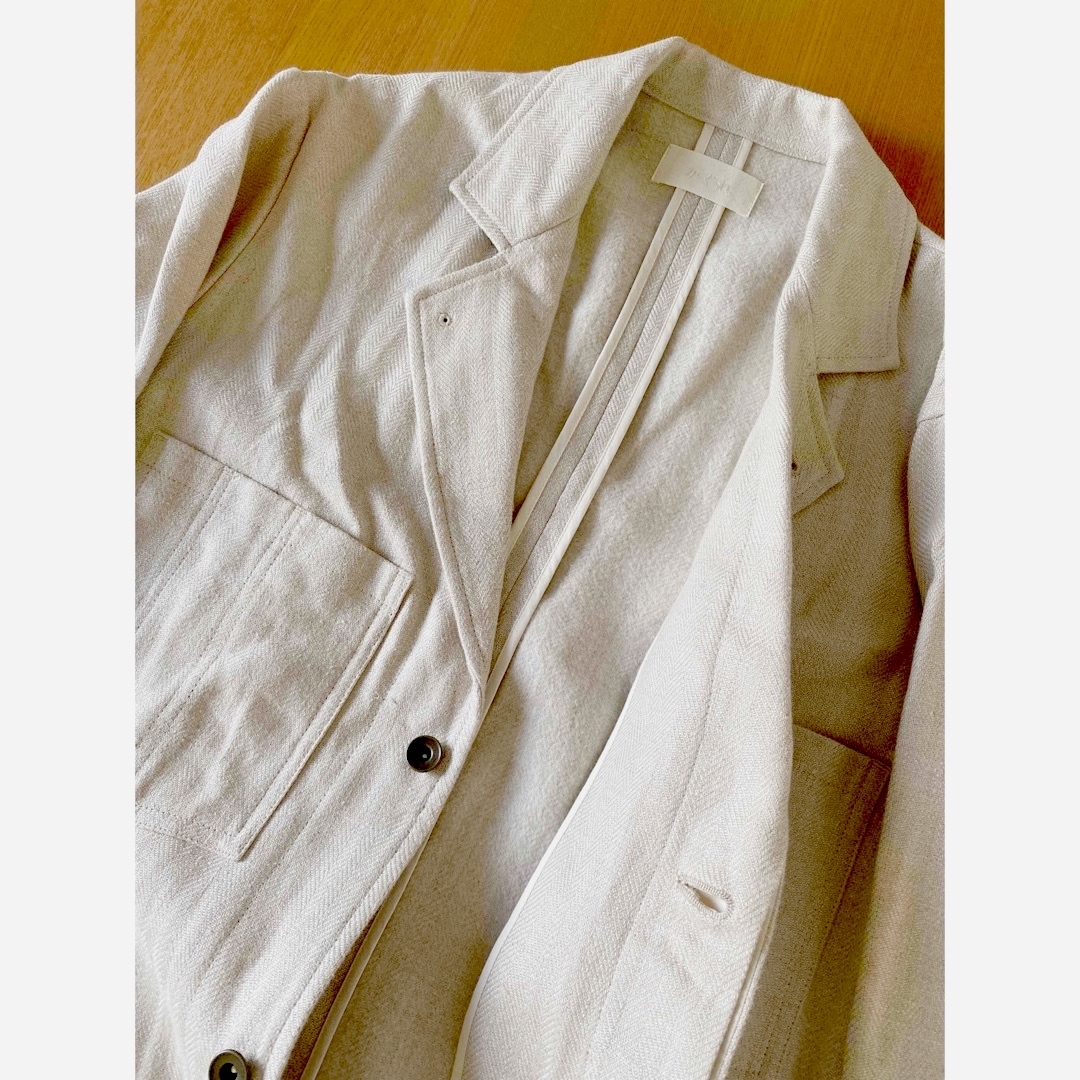 かぐれ(カグレ)のかぐれ　トレンチコート　白 メンズのジャケット/アウター(トレンチコート)の商品写真