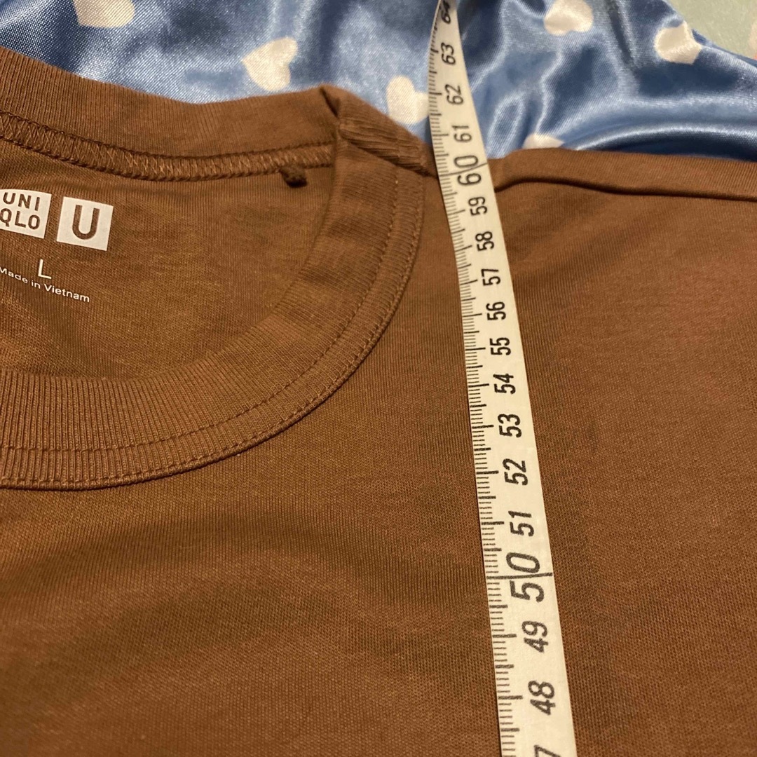 UNIQLO(ユニクロ)のユニクロ　茶系　Tシャツ　L レディースのトップス(Tシャツ(半袖/袖なし))の商品写真