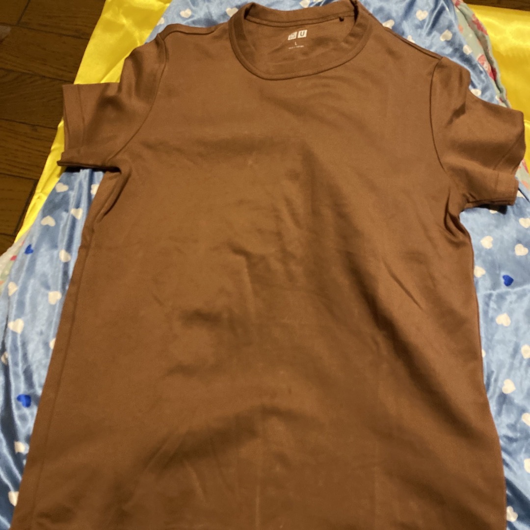 UNIQLO(ユニクロ)のユニクロ　茶系　Tシャツ　L レディースのトップス(Tシャツ(半袖/袖なし))の商品写真