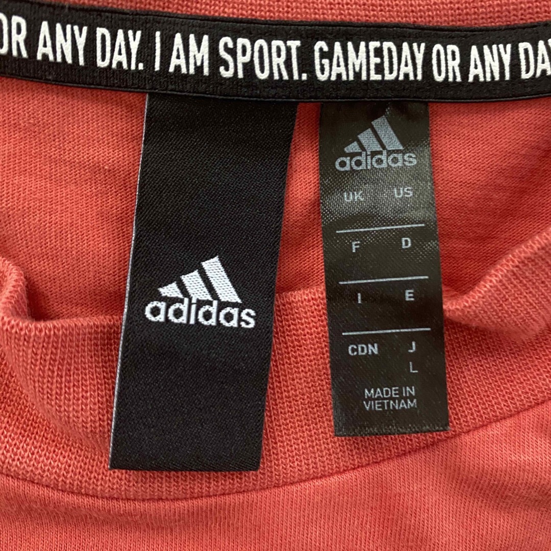 adidas(アディダス)のアディダス レディース 半袖Tシャツ スポーツウェア adidas  Tシャツ  レディースのトップス(Tシャツ(半袖/袖なし))の商品写真