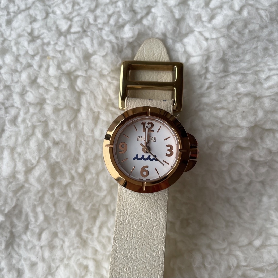 希少デザイン　muta ムータ　レディース　腕時計　正規品　ホワイト×ゴールド