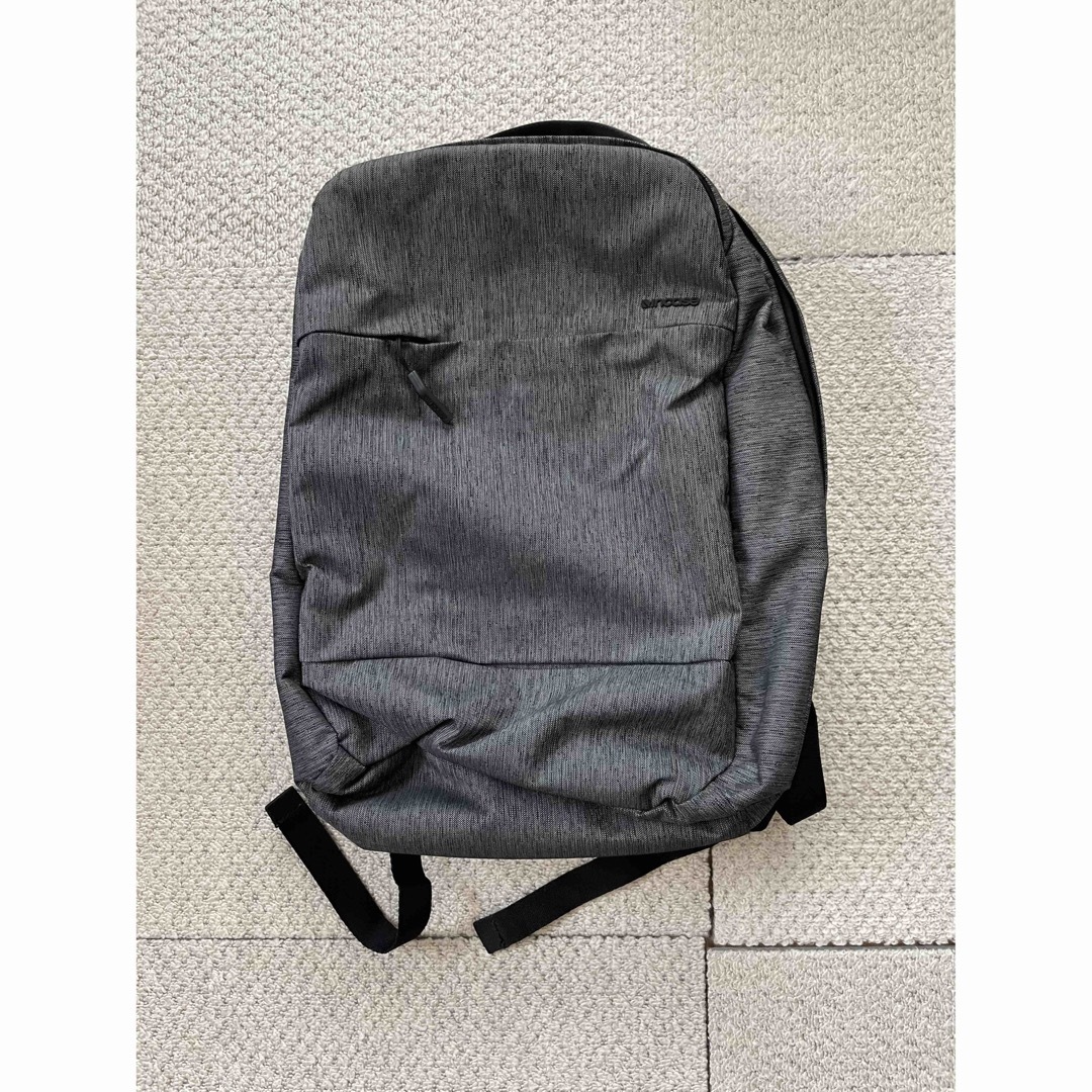 INCASE CITY COLLECTION COMPACT BACKPACK
