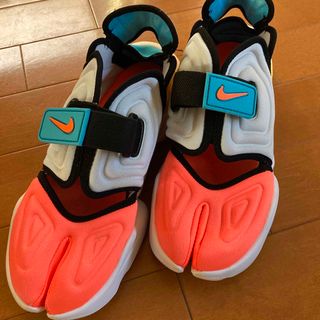 ナイキ(NIKE)のBuzz18 様　   NIKE  アクアリフト　24.5(サンダル)