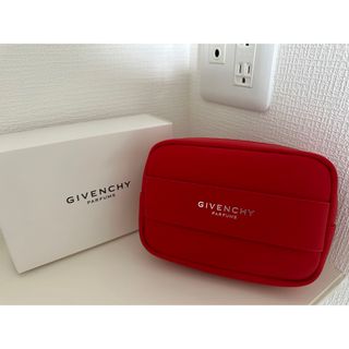 ジバンシィ(GIVENCHY)のみぃちゃん様専用　GIVENCHY ポーチ 新品未使用(ポーチ)