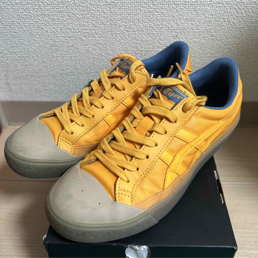 Onitsuka Tiger - オニツカタイガー ファブレクラシックローの通販 by